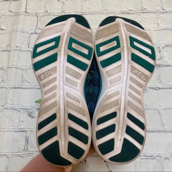 APL Running Shoes - Picture 6 of 8